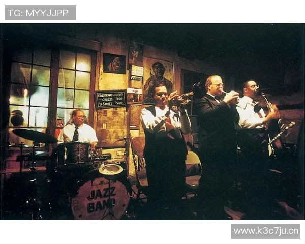 爵士乐的起源与发展：从美国黑人音乐到全球文化的融合与创新